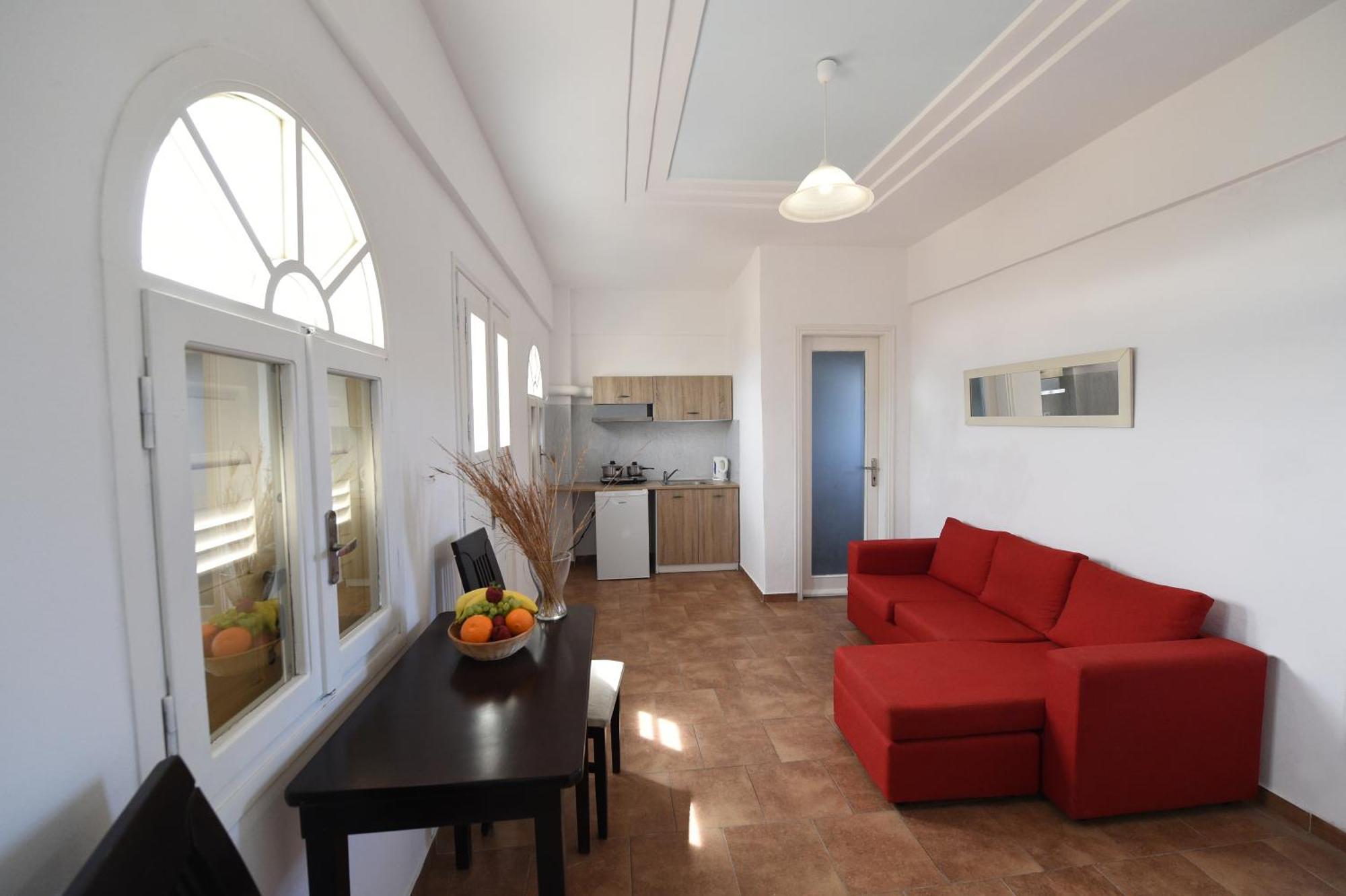 Leon Lux Apartments Perivolos  Bagian luar foto